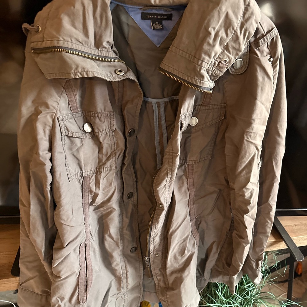 Tommy Hilfiger Gray Hooded Jacket